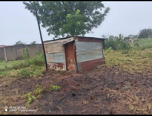 2 BEDROOM HOUSE FOR SALE IN VYEBOOM